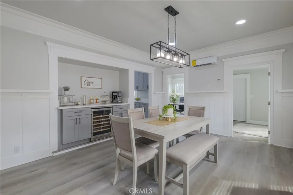 1758 W 41st Los Angeles, CA 90062