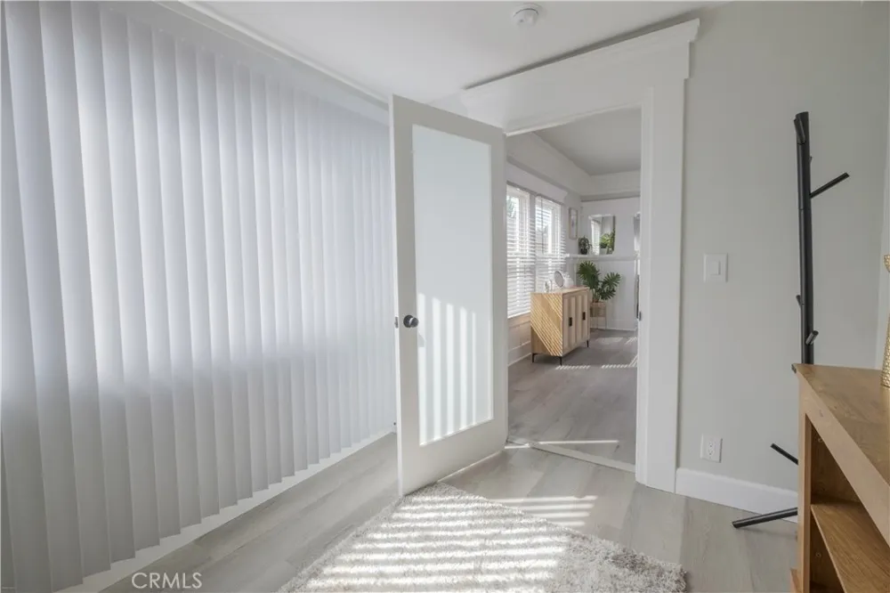 1758 W 41st Los Angeles, CA 90062