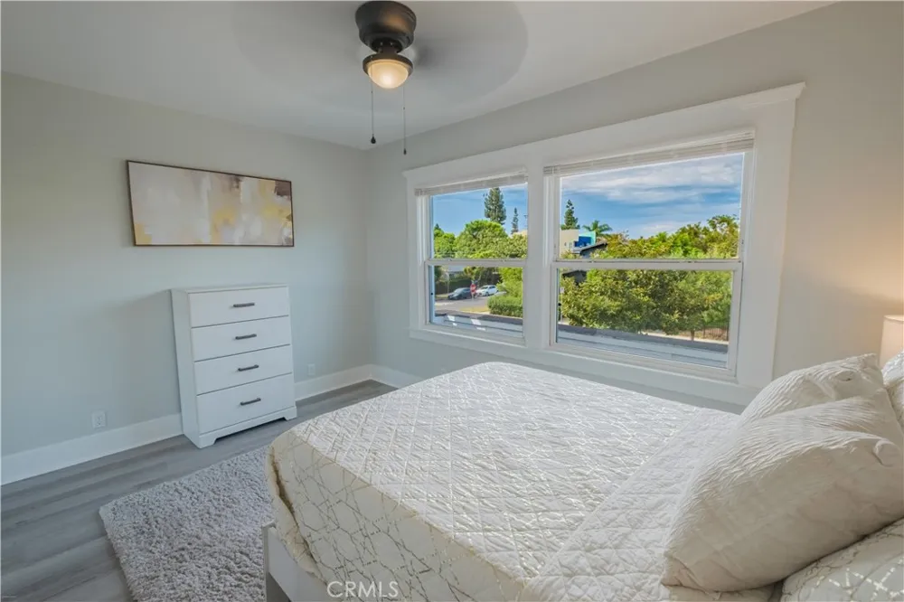 1758 W 41st Los Angeles, CA 90062