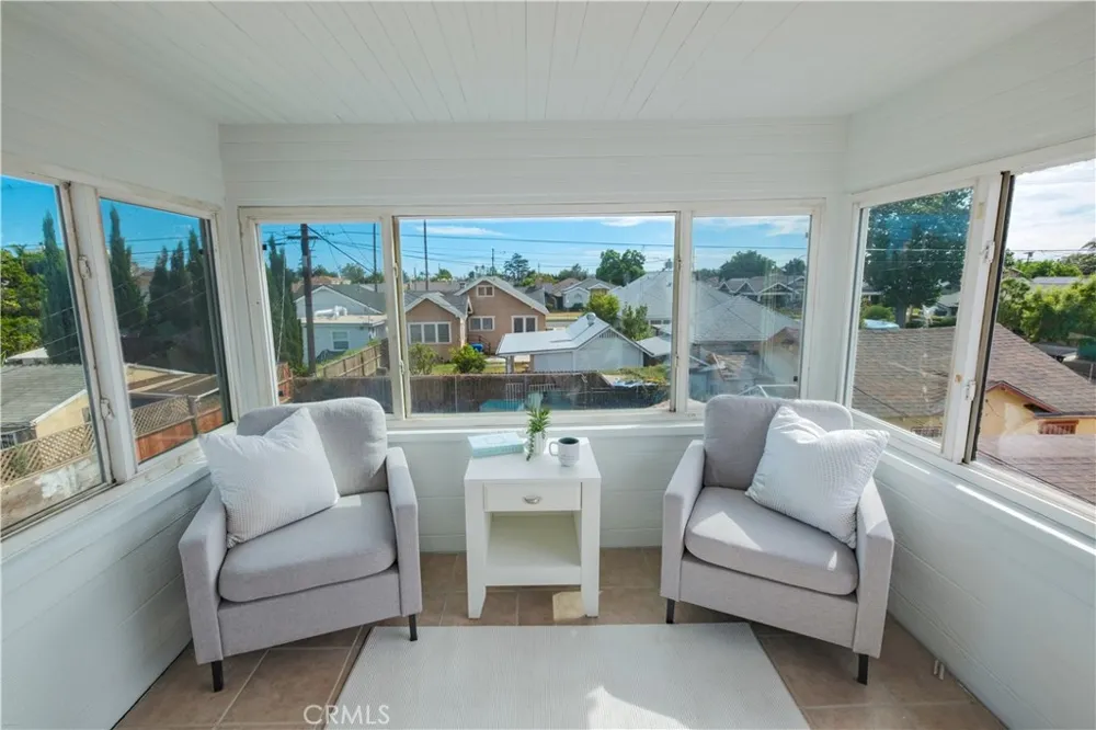 1758 W 41st Los Angeles, CA 90062