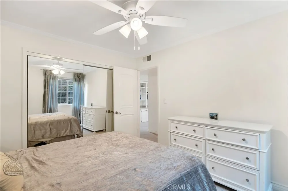 23837 Ladrillo Street Woodland Hills, CA 91367