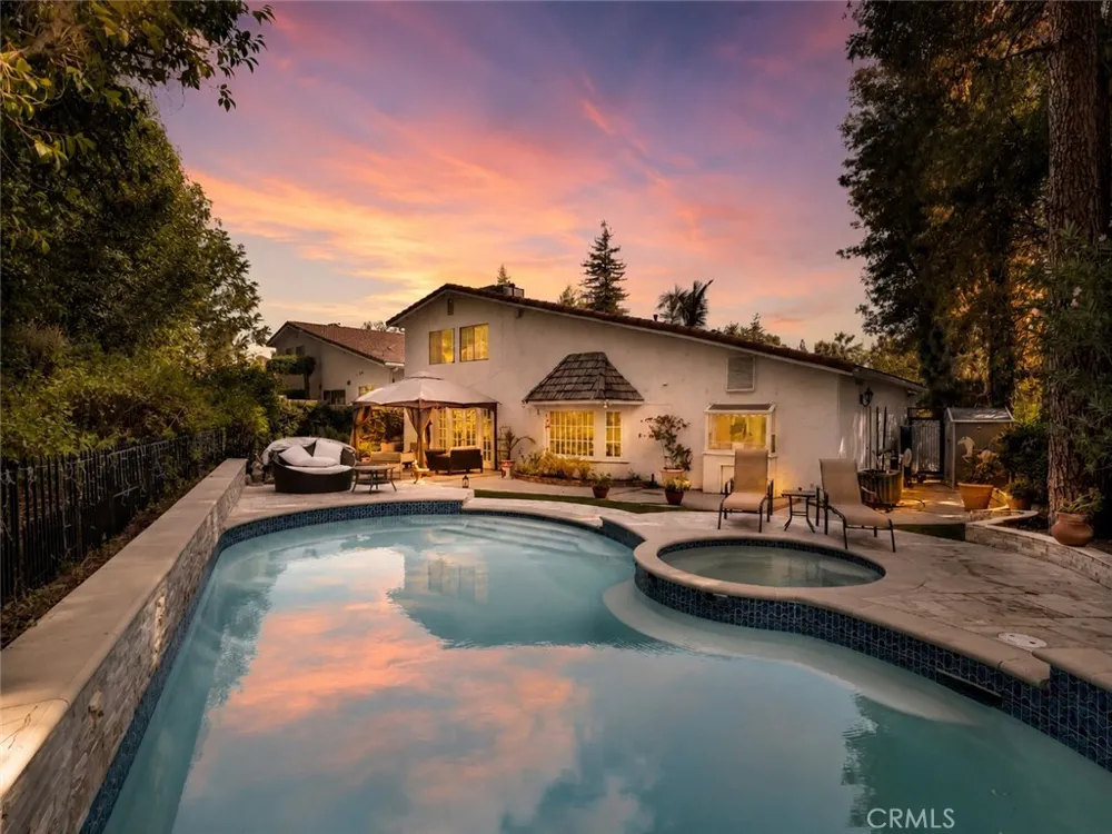 23837 Ladrillo Street Woodland Hills, CA 91367