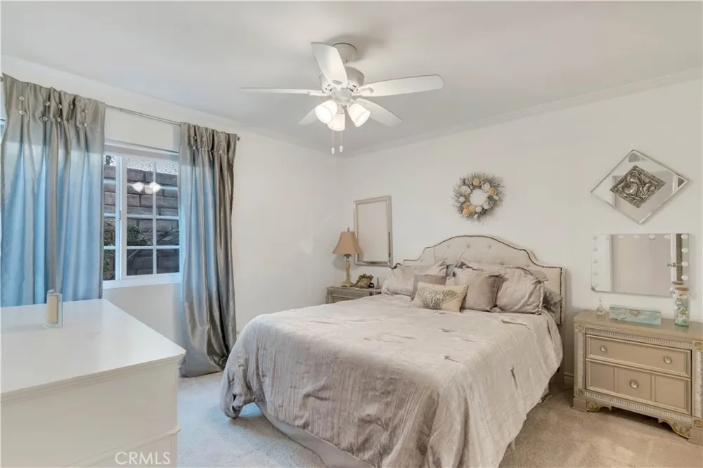23837 Ladrillo Street Woodland Hills, CA 91367