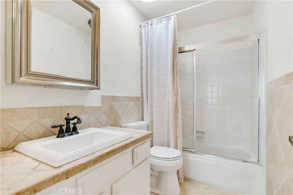 23837 Ladrillo Street Woodland Hills, CA 91367