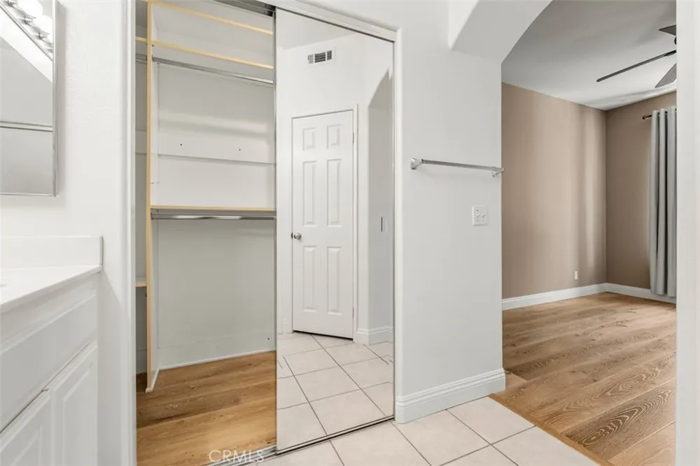 306 Birch Grove Irvine, CA 92618
