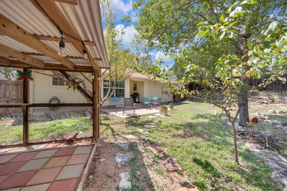 8300 Red Willow Drive Austin, TX 78736