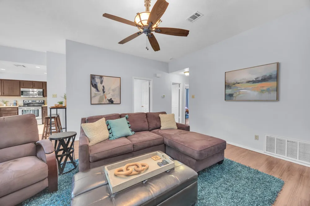 8300 Red Willow Drive Austin, TX 78736