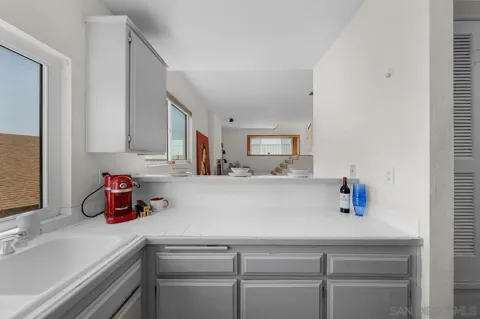 1124 Fresno Street #2