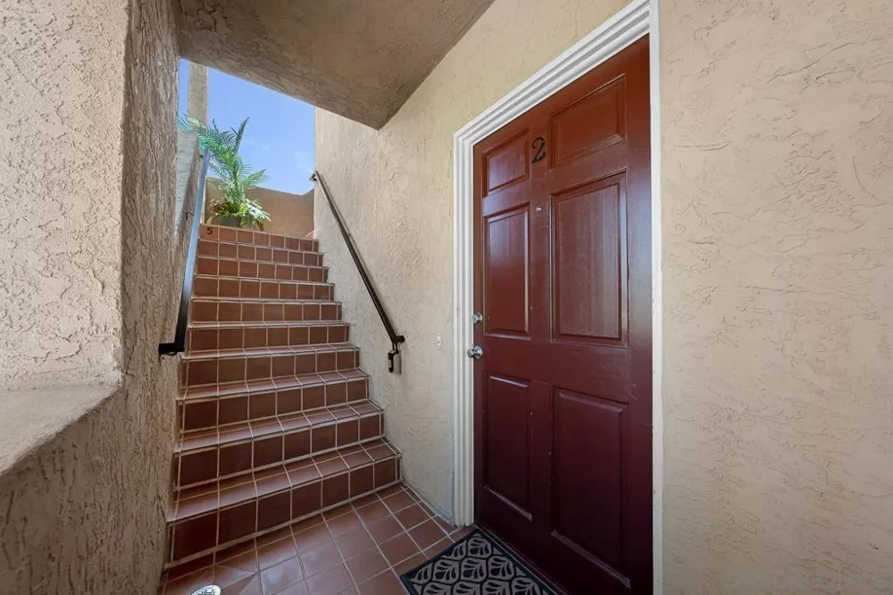 1124 Fresno Street #2 San Diego, CA 92110
