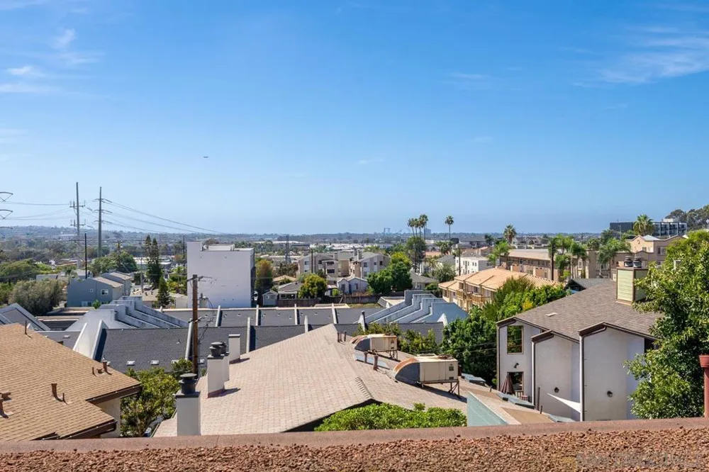 1124 Fresno Street #2 San Diego, CA 92110