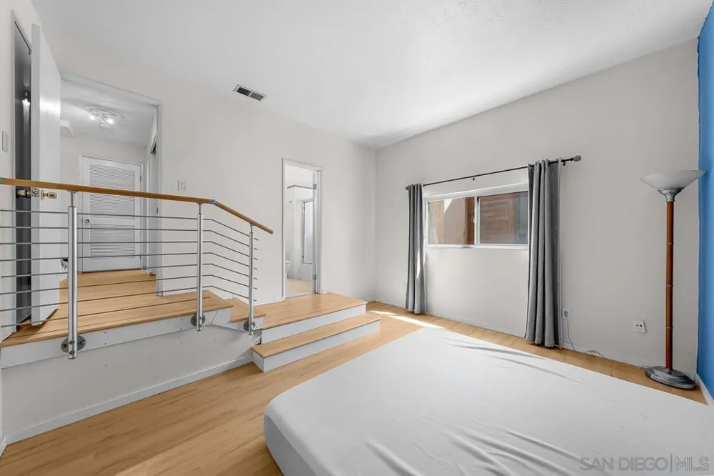 1124 Fresno Street #2 San Diego, CA 92110