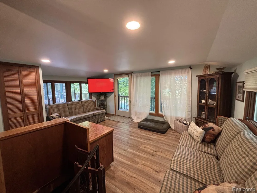 6906 Magpie Lane Republic Township, MI 49879