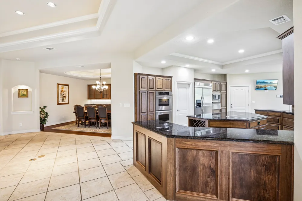 101 Flint Rock Trail Spicewood, TX 78669