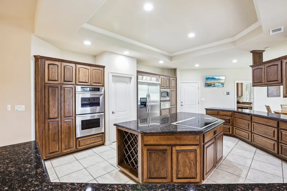 101 Flint Rock Trail Spicewood, TX 78669