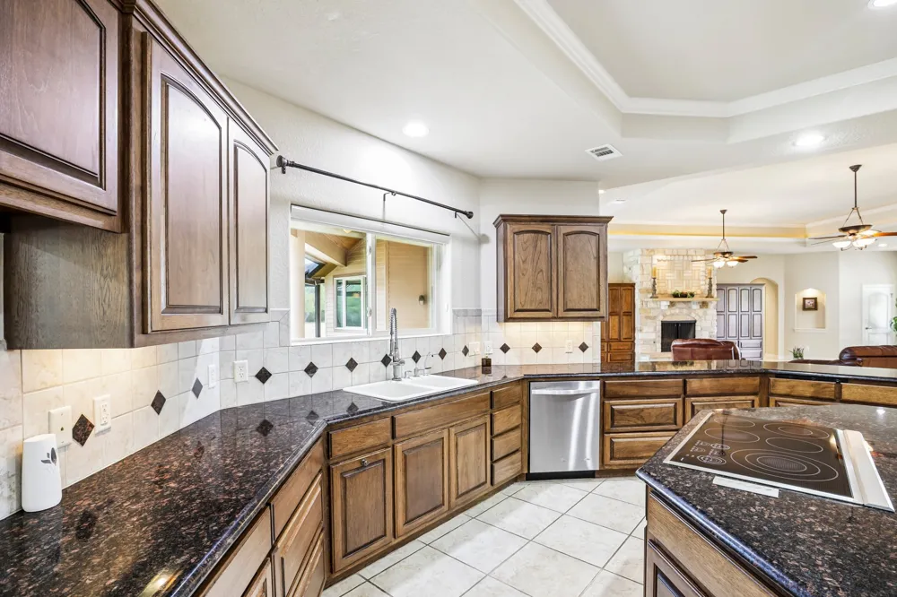 101 Flint Rock Trail Spicewood, TX 78669