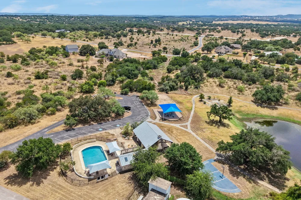 101 Flint Rock Trail Spicewood, TX 78669