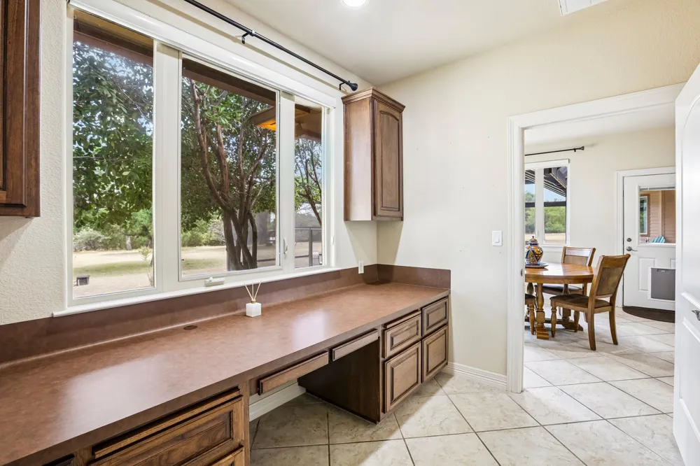 101 Flint Rock Trail Spicewood, TX 78669