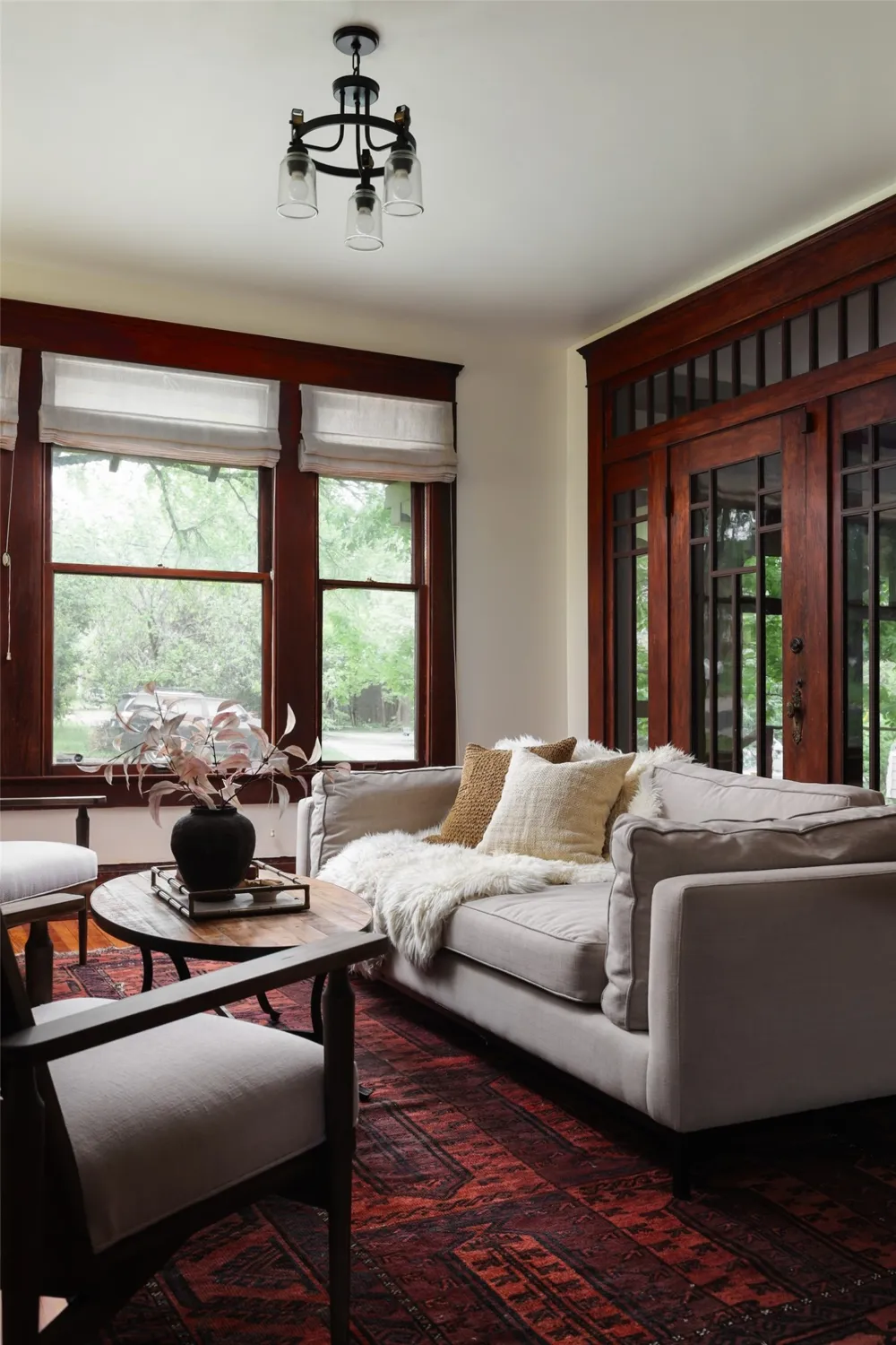 1917 Miles Avenue Austin, TX 78745