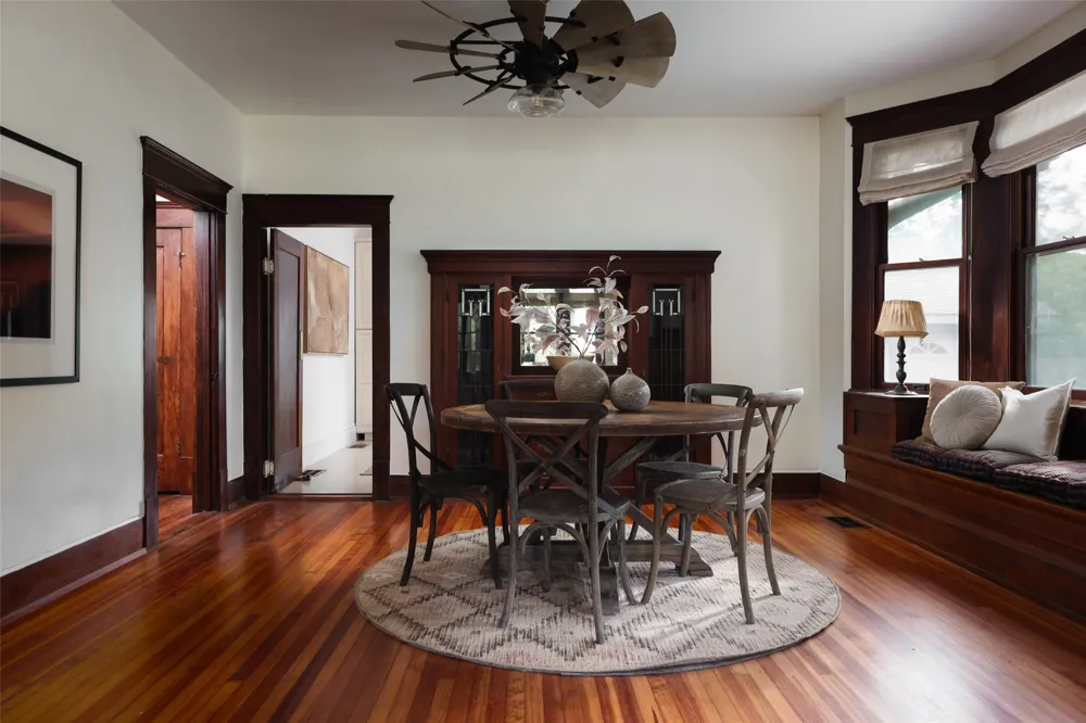 1917 Miles Avenue Austin, TX 78745