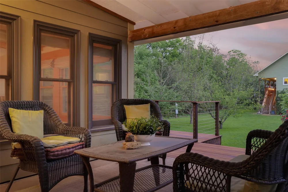 1917 Miles Avenue Austin, TX 78745