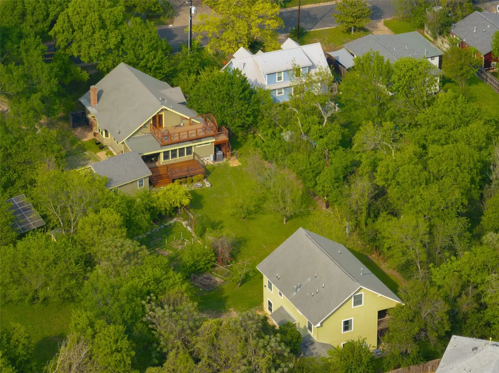 1917 Miles Avenue Austin, TX 78745