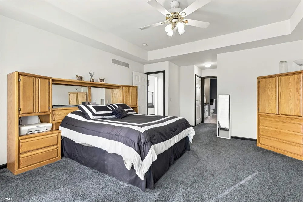 47042 Willingham Way Shelby Charter Township, MI 48315