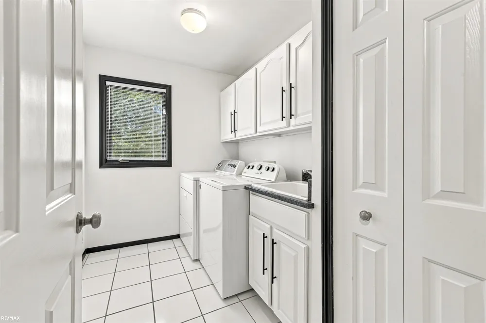 47042 Willingham Way Shelby Charter Township, MI 48315