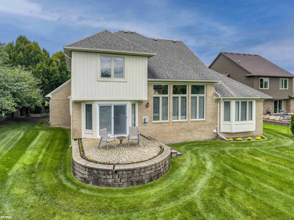 47042 Willingham Way Shelby Charter Township, MI 48315