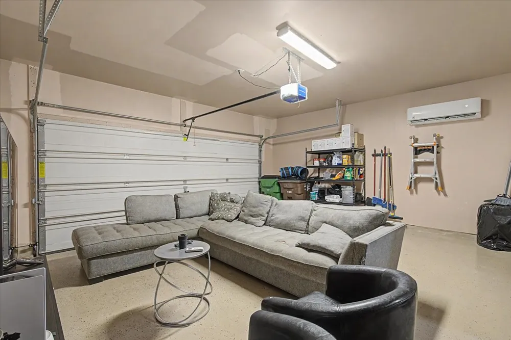 14121 James Garfield Street Manor, TX 78653