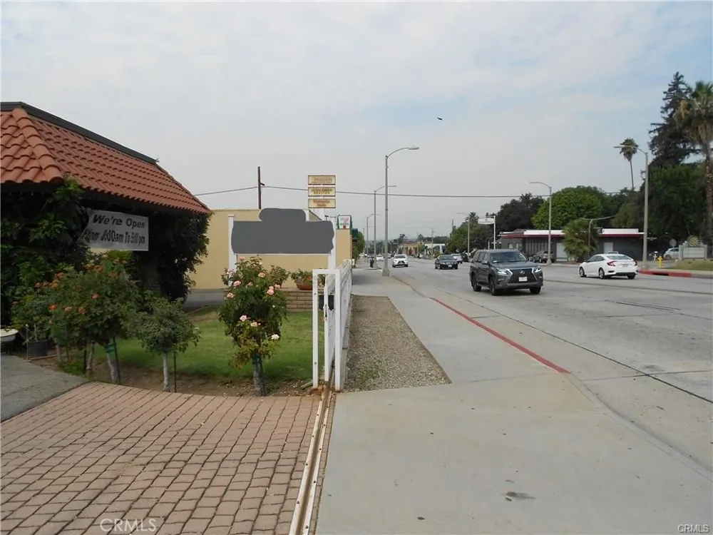 340 W Foothill Monrovia, CA 91016