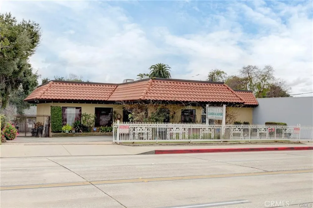 340 W Foothill Monrovia, CA 91016