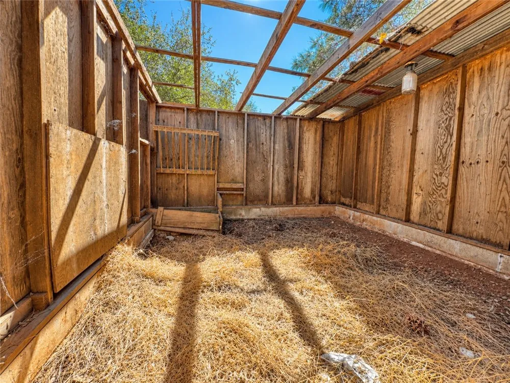 450 Oakvale Oroville, CA 95966