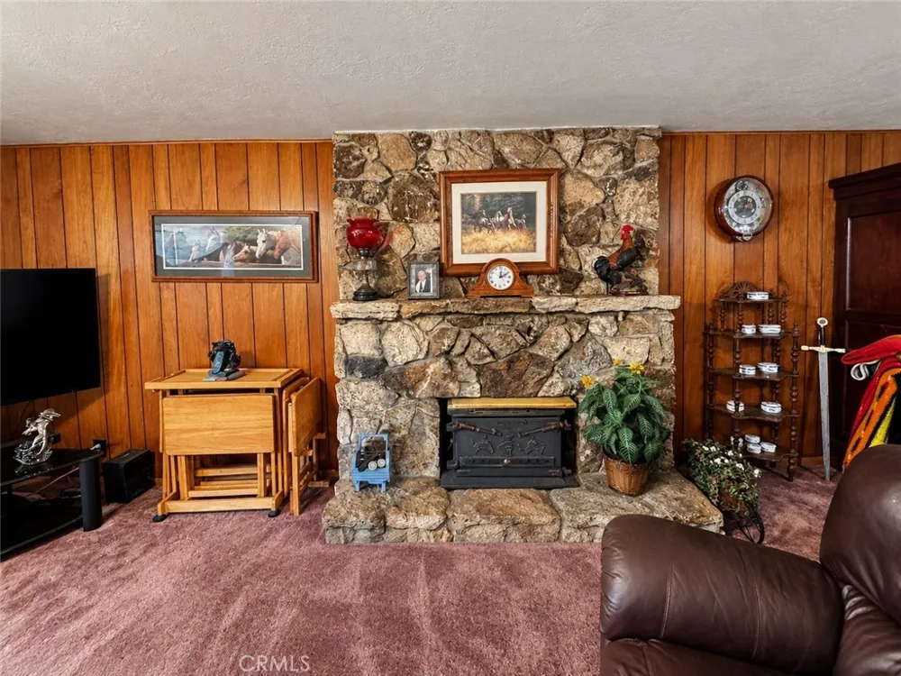 450 Oakvale Oroville, CA 95966