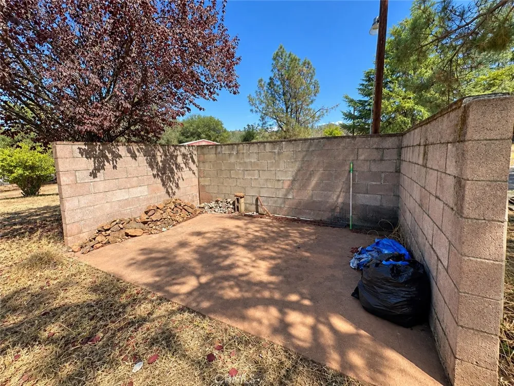 450 Oakvale Oroville, CA 95966