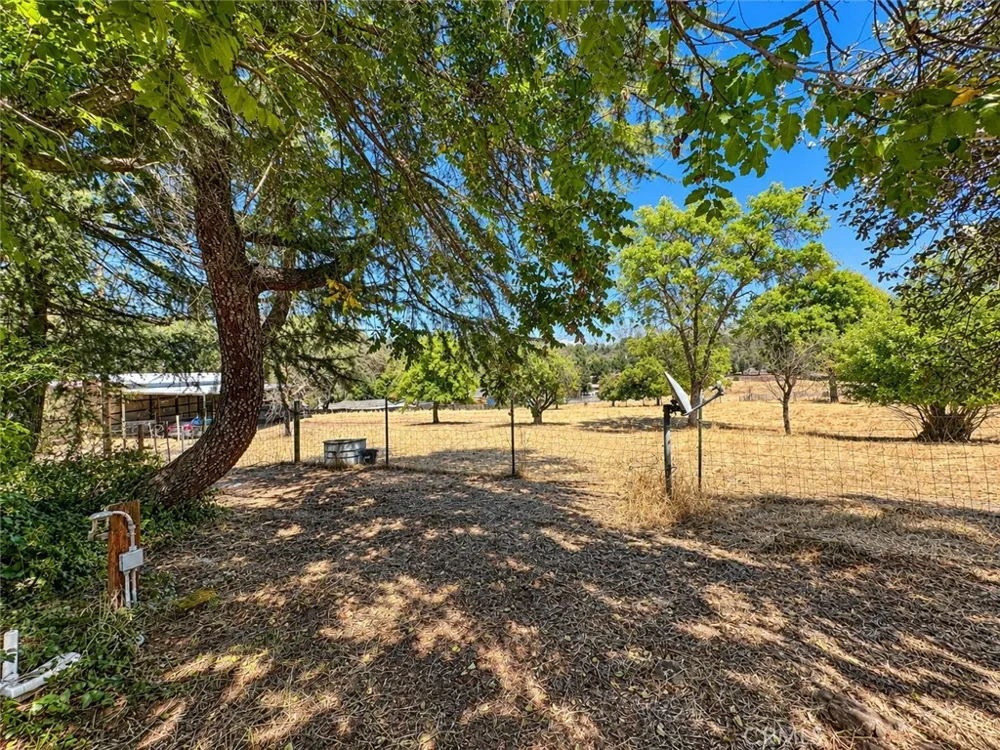 450 Oakvale Oroville, CA 95966