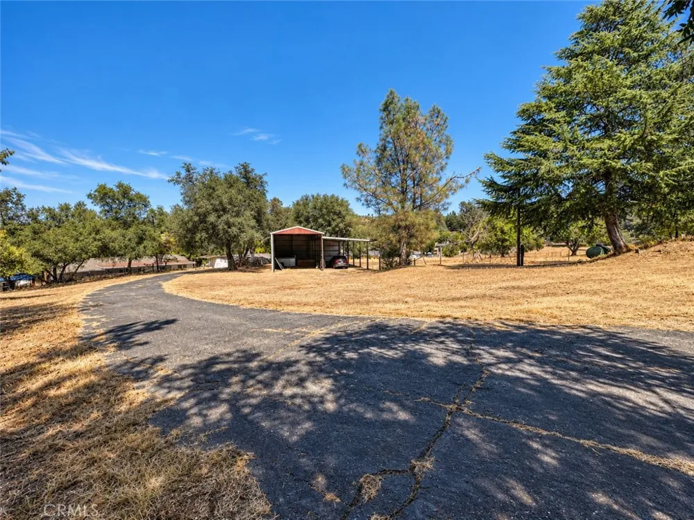 450 Oakvale Oroville, CA 95966