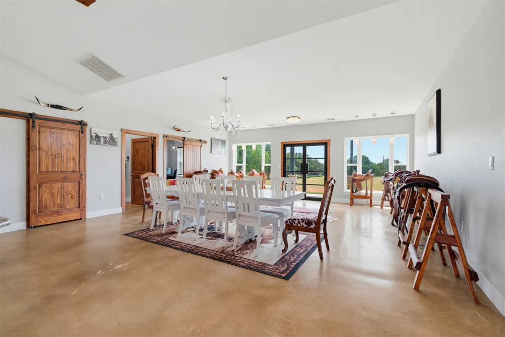16905 Fm 112 Thrall, TX 76578