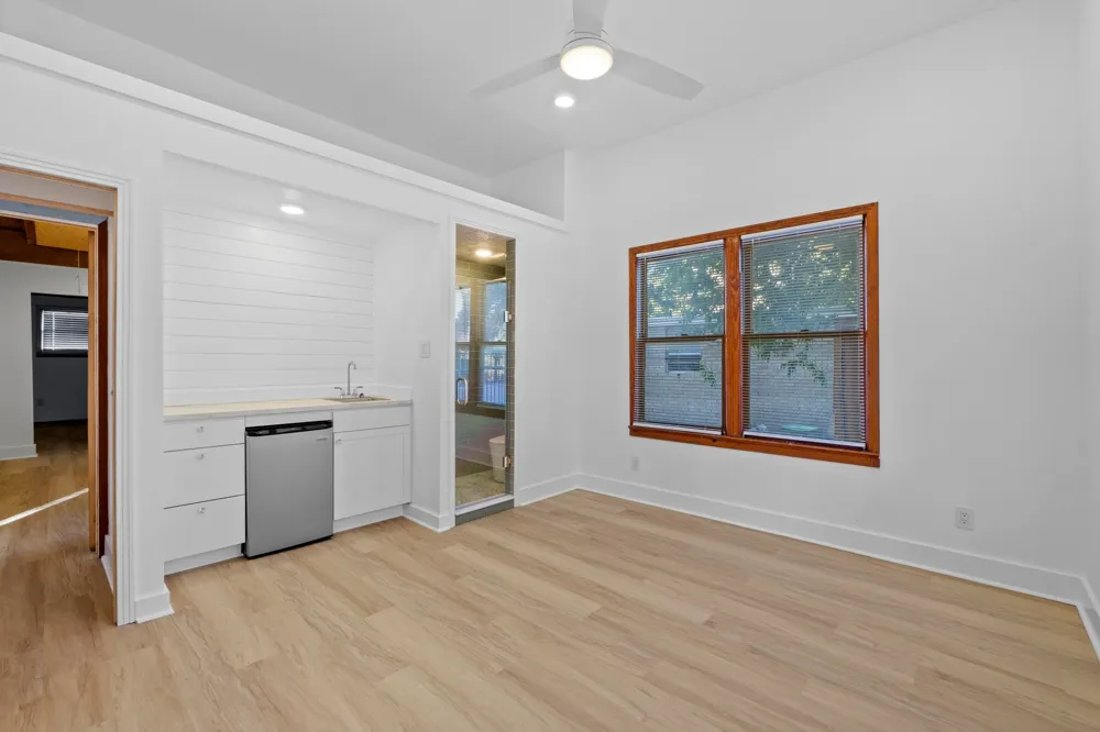 1308 E 12th Street #B Austin, TX 78702