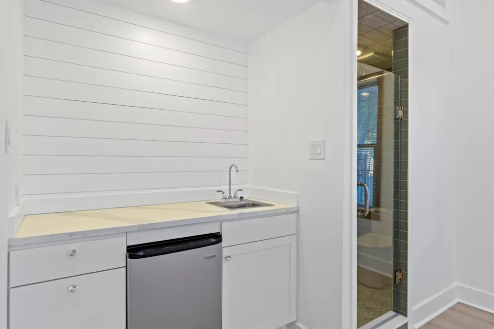 1308 E 12th Street #B Austin, TX 78702