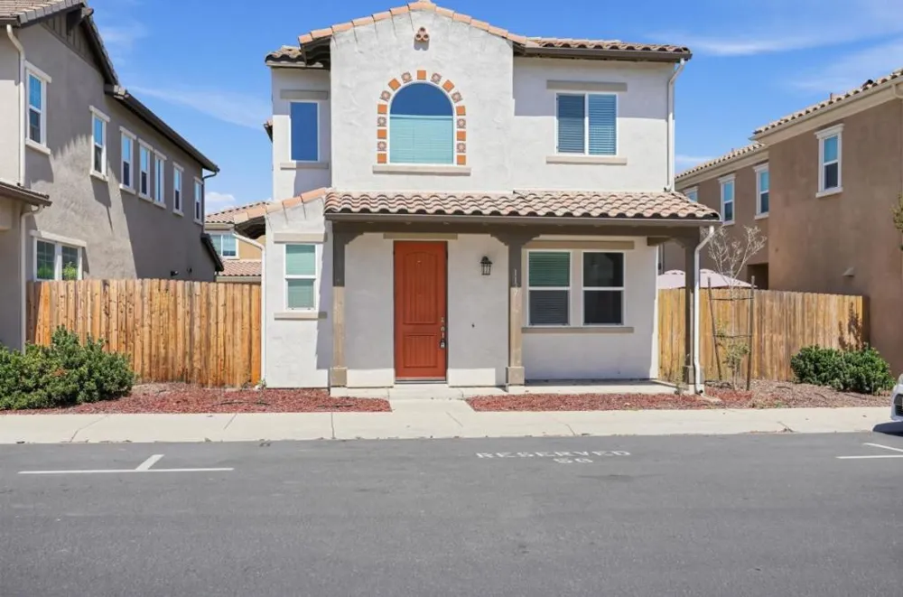 1137 Fox Field Lane Santa Maria, CA 93458