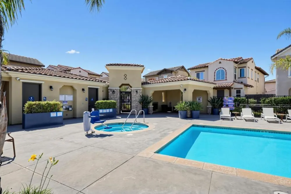 1137 Fox Field Lane Santa Maria, CA 93458