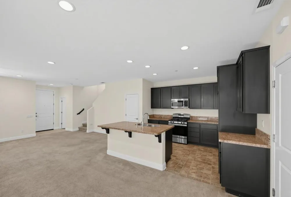 1137 Fox Field Lane Santa Maria, CA 93458