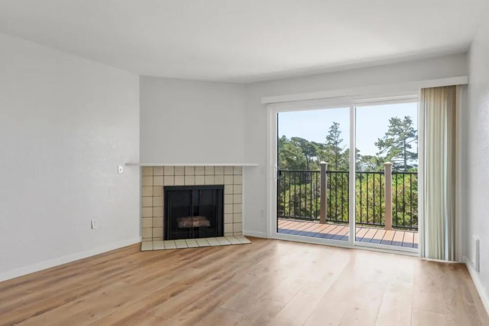 250 Forest Ridge Road #42 Monterey, CA 93940