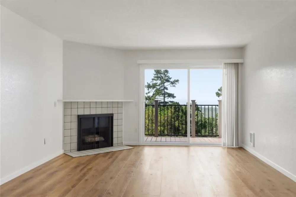 250 Forest Ridge Road #42 Monterey, CA 93940