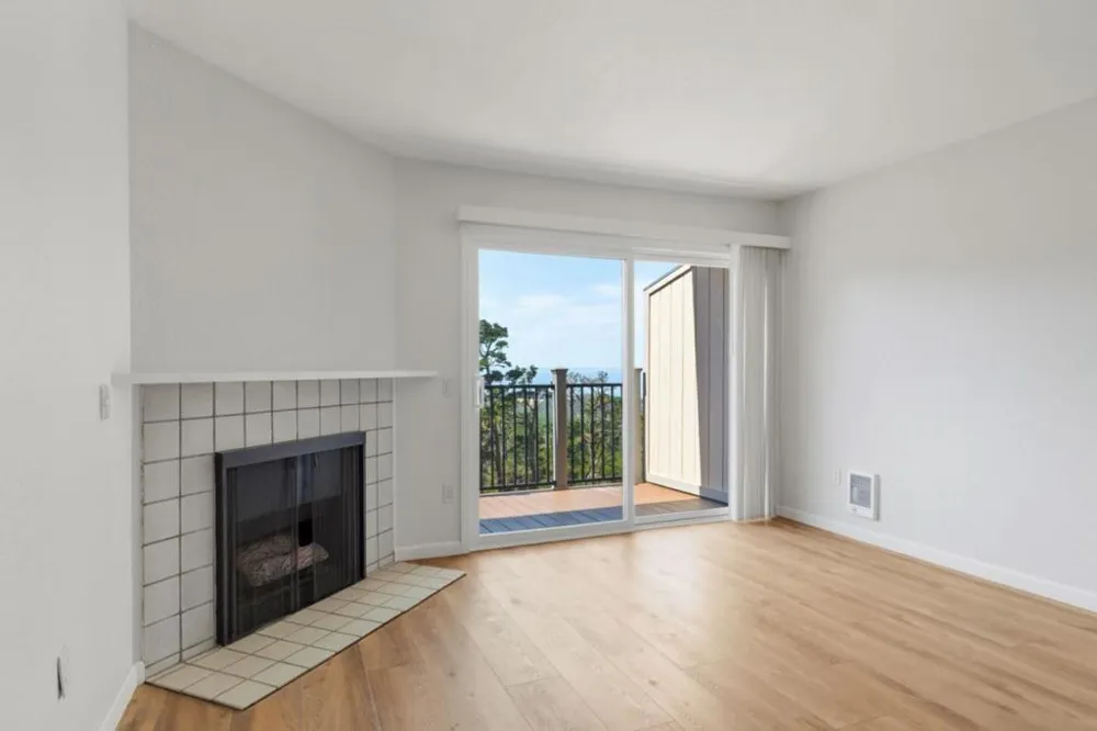 250 Forest Ridge Road #42 Monterey, CA 93940