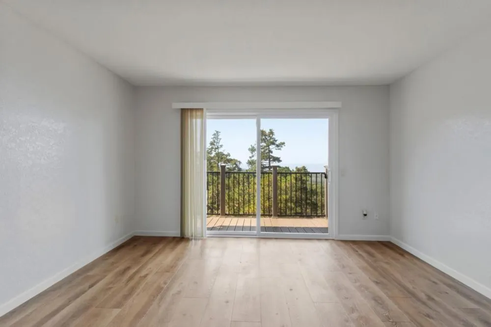 250 Forest Ridge Road #42 Monterey, CA 93940