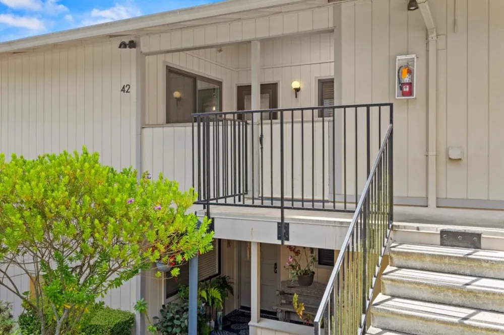 250 Forest Ridge Road #42 Monterey, CA 93940