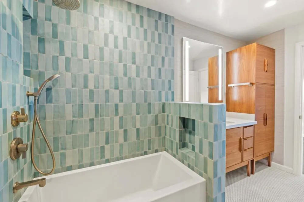 250 Forest Ridge Road #42 Monterey, CA 93940