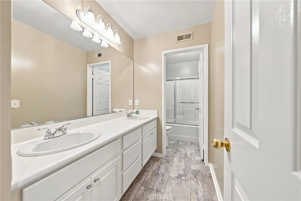 43363 Calle Carabana Temecula, CA 92592