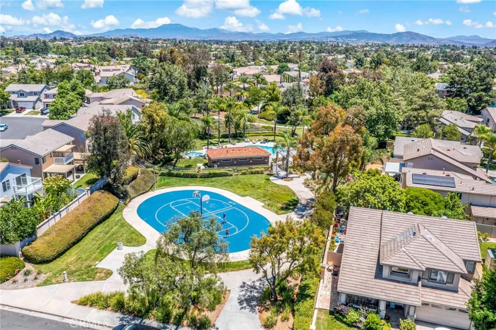 43363 Calle Carabana Temecula, CA 92592